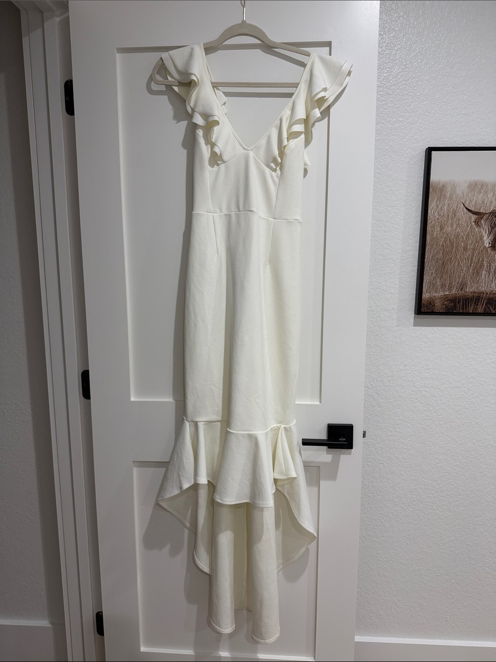 Selfie Leslie Cream Ruffle High-Low V-Neck Dress